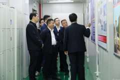 宜春市电子信息产业链招商小分队莅临AG九游会·(官方网站)-首页参观调研